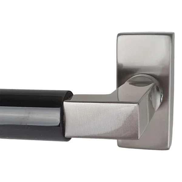 Poignée de fenêtre ALASKA, Laiton PVD Titane nickel mat béquille canon de fusil